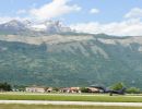 Jet lands at Aviano